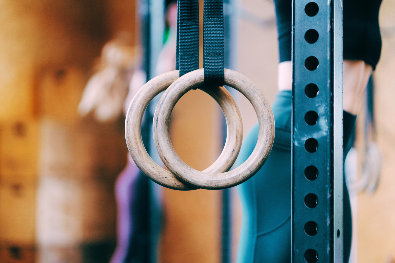 Rings, Sun, and Summer Guns: The Atomic Iron 20-Min Aussie Outdoor Workout